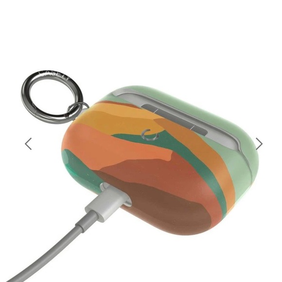 Casely Endless Peaks | Colorblock Mountain AirPods Pro 2nd Gen Case - Picture 2 of 2